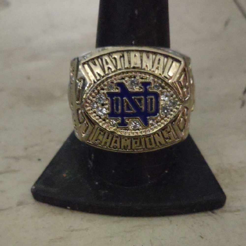 Notr Dame University Holtz Gold and Blue Championship Ring
